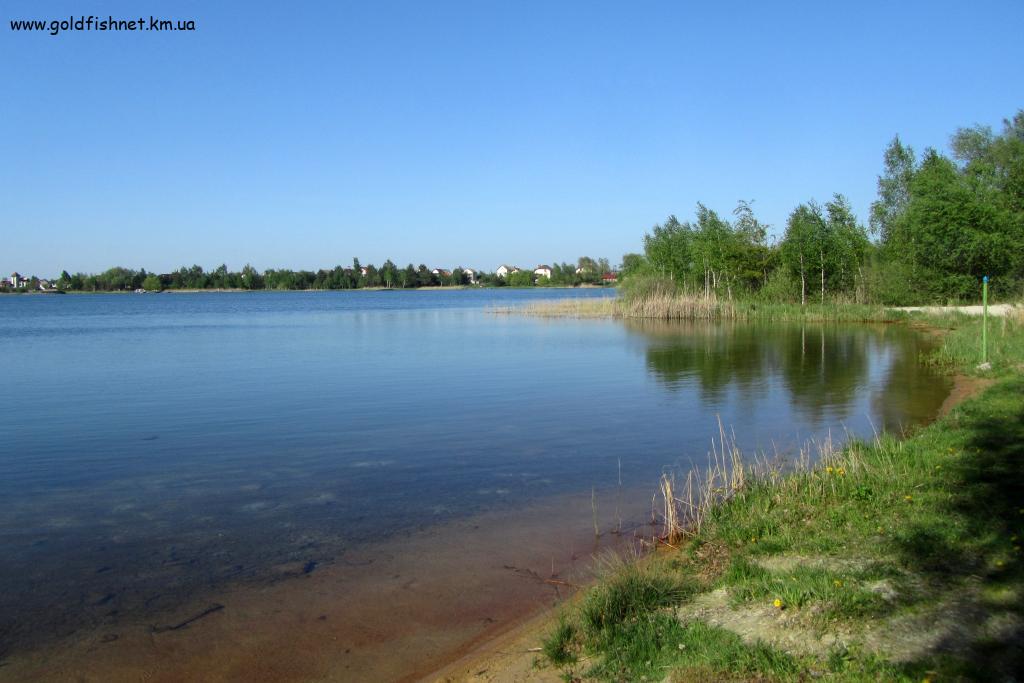 Озеро Задорожнє