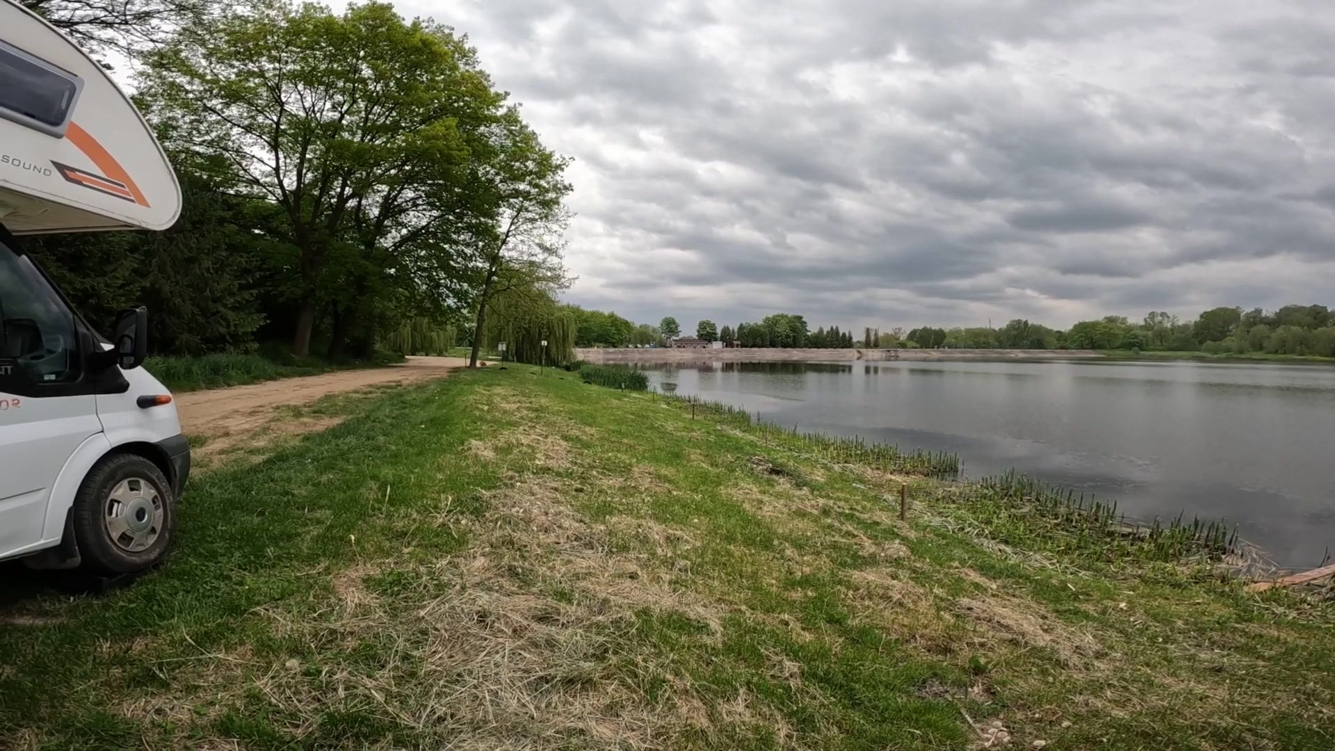 Тлумацьке озеро
