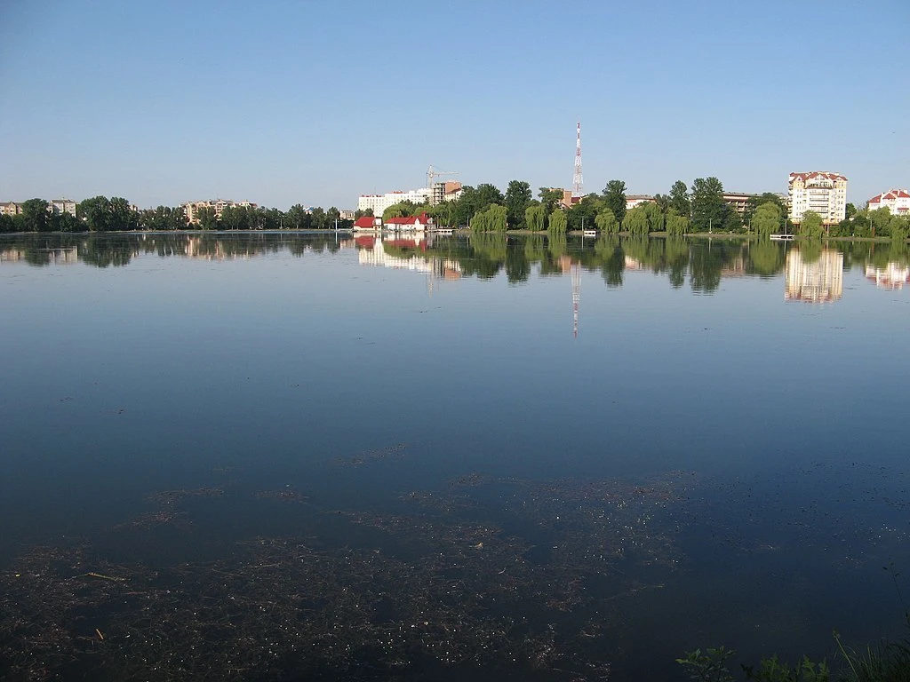Івано-Франківськ (Міське Озеро), Івано-Франківська обл. — риболовля, фото 4