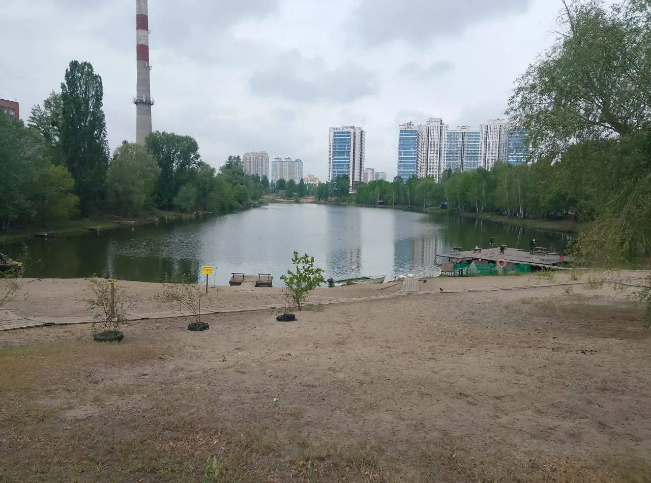Озеро Корольок (південне), Київська обл. — риболовля, фото 7